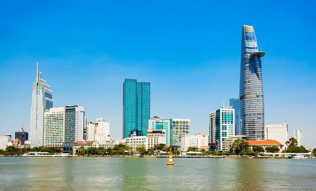 What Are the Advantage of Foreign Investors in Setting up Business in Vietnam?